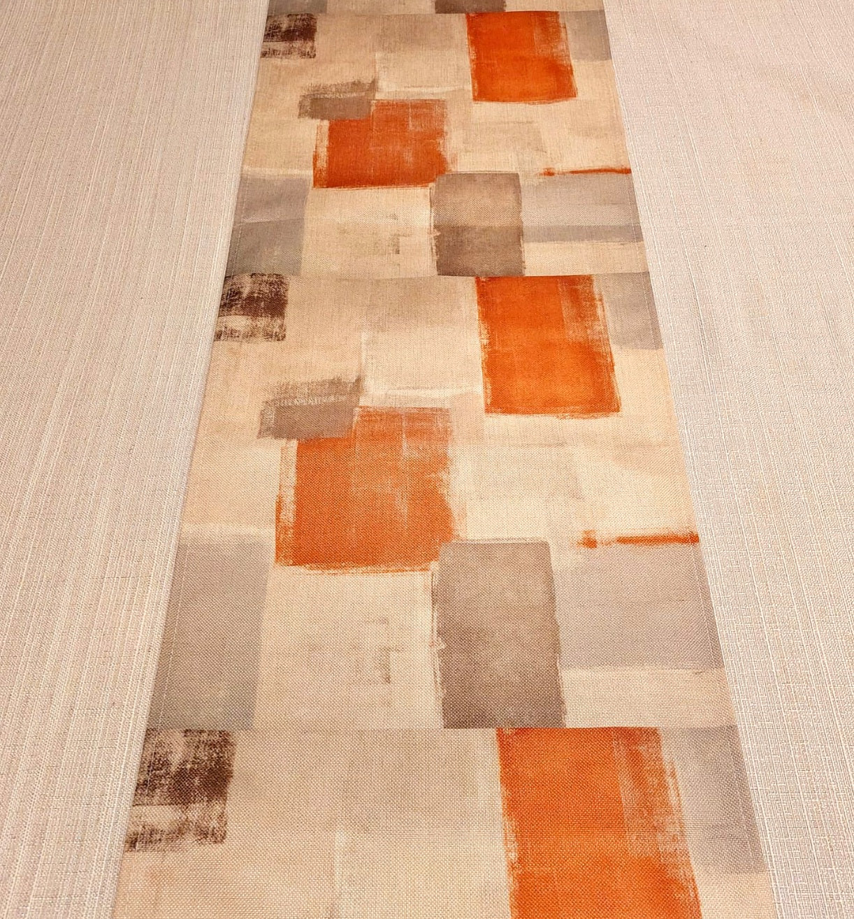 Table Runner "Elegant squares"