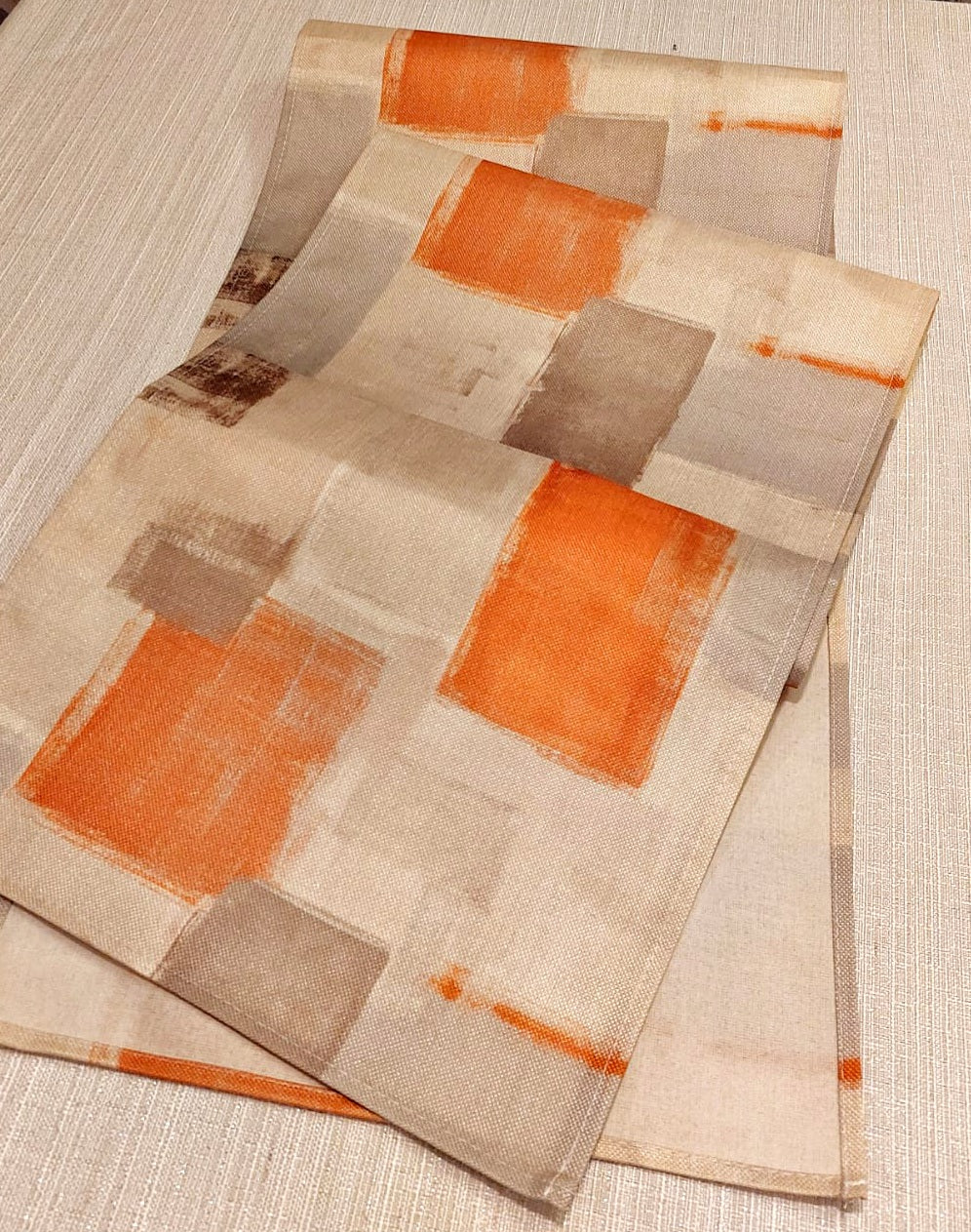 Table Runner "Elegant squares"